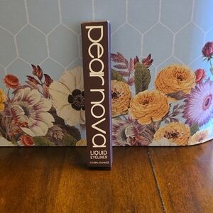 Pear Nova Deep Brown Liquid Eyeliner